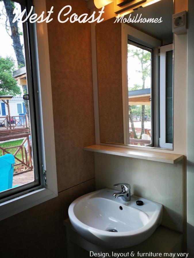 West Coast Mobilhome With Xxl Terrace In Naturist Resort Solaris Fkk Tar-Vabriga Eksteriør bilde